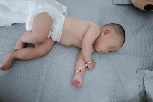 枝江哭泣宝宝魔法眼泪